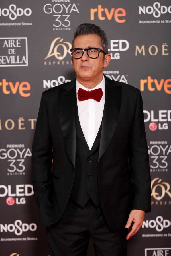 El humorista Andreu Buenafuente posa a su llegada a la alfombra roja de los Premios Goya 2019.
