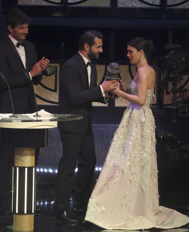 La actriz Nerea Barros recibe el Goya a la mejor actriz revelación