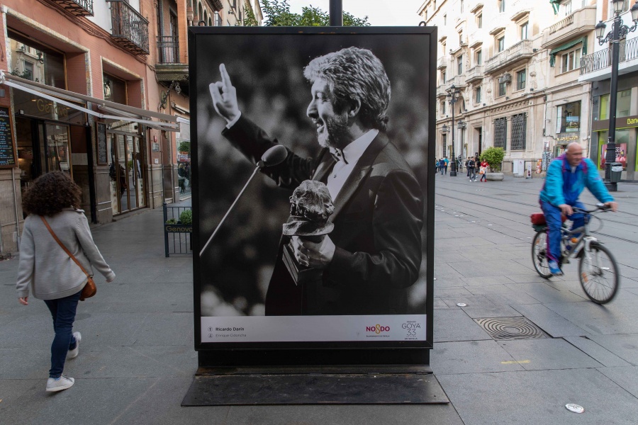 Una imagen de la exposición 'La emoción de los Goya' en las calles de Sevilla