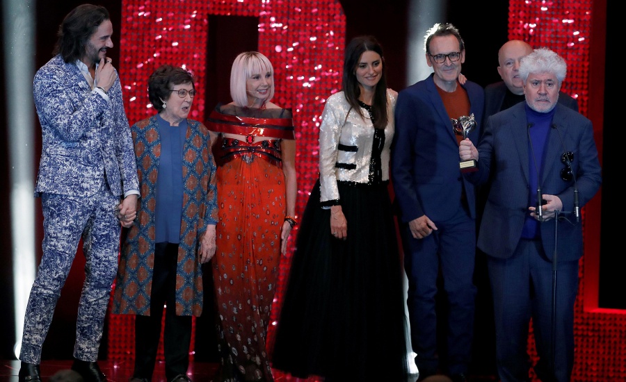 'Dolor y gloria' triunfa en los Feroz a una semana de los premios Goya