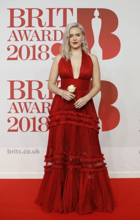Los mejor vestidos de la alfombra roja de los BRIT Awards 2018
