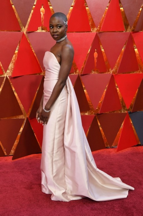 Los peores vestidos de la alfombra roja de los Oscars 2018