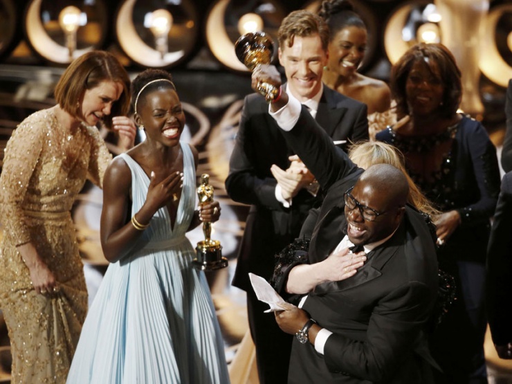 'Gravity' y '12 aos de esclavitud' triunfan en los Oscar 2014