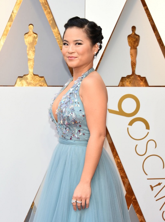 Kelly Marie Tran, en la alfombra roja de los Oscars