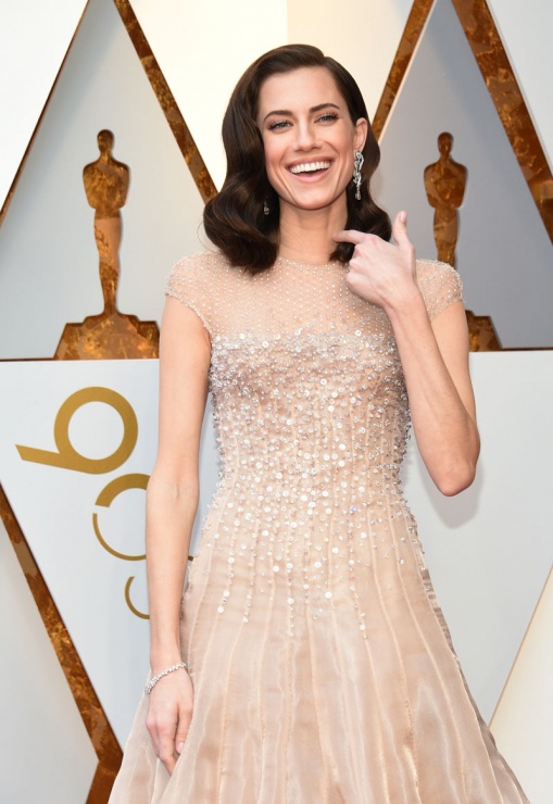 Allison Williams, en la alfombra roja de los Oscars