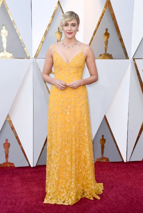 Greta Gerwig en la alfombra roja de los Oscars 2018