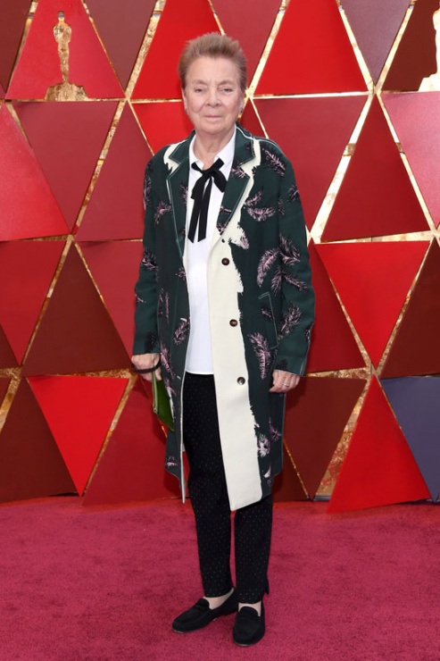 Sandy Martin, una de las  peor vestidas de la alfombra roja de los Oscars 2018