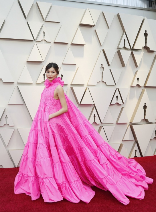 Gemma Chan, en la alfombra roja de los Oscars 2019