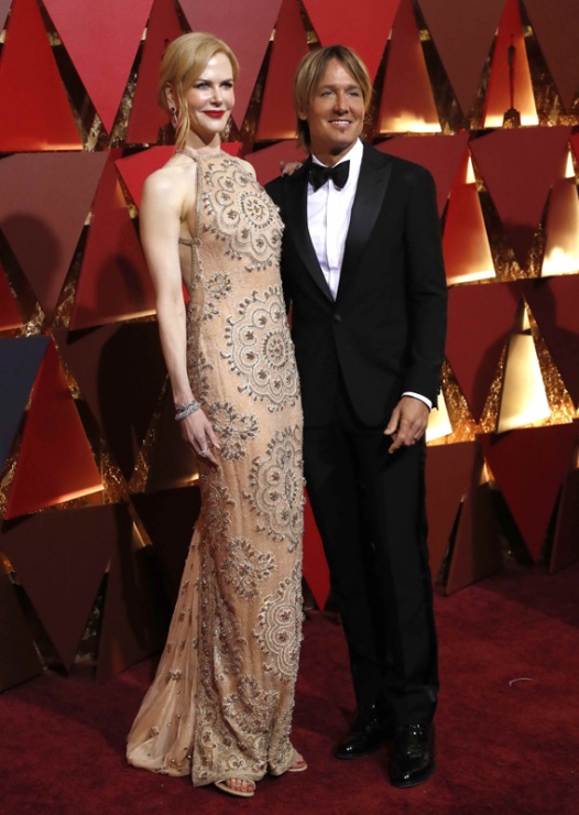 Nicole Kidman y su marido en la alfombra roja de los Oscars 2017