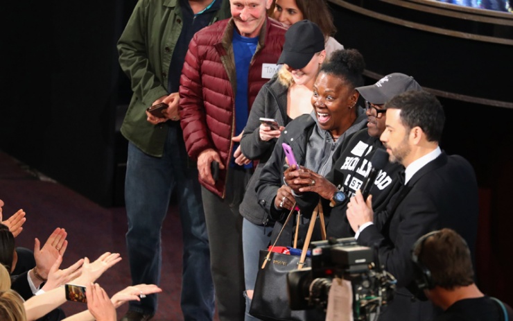 Jimmy Kimmel invita a varios espectadores a la gala de los Oscars 2017