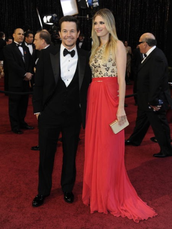 El actor Mark Wahlberg y su esposa Rhea Durham