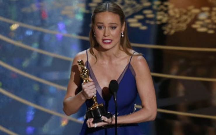 Brie Larson se lleva el Oscar a mejor actriz por 'La habitacin'